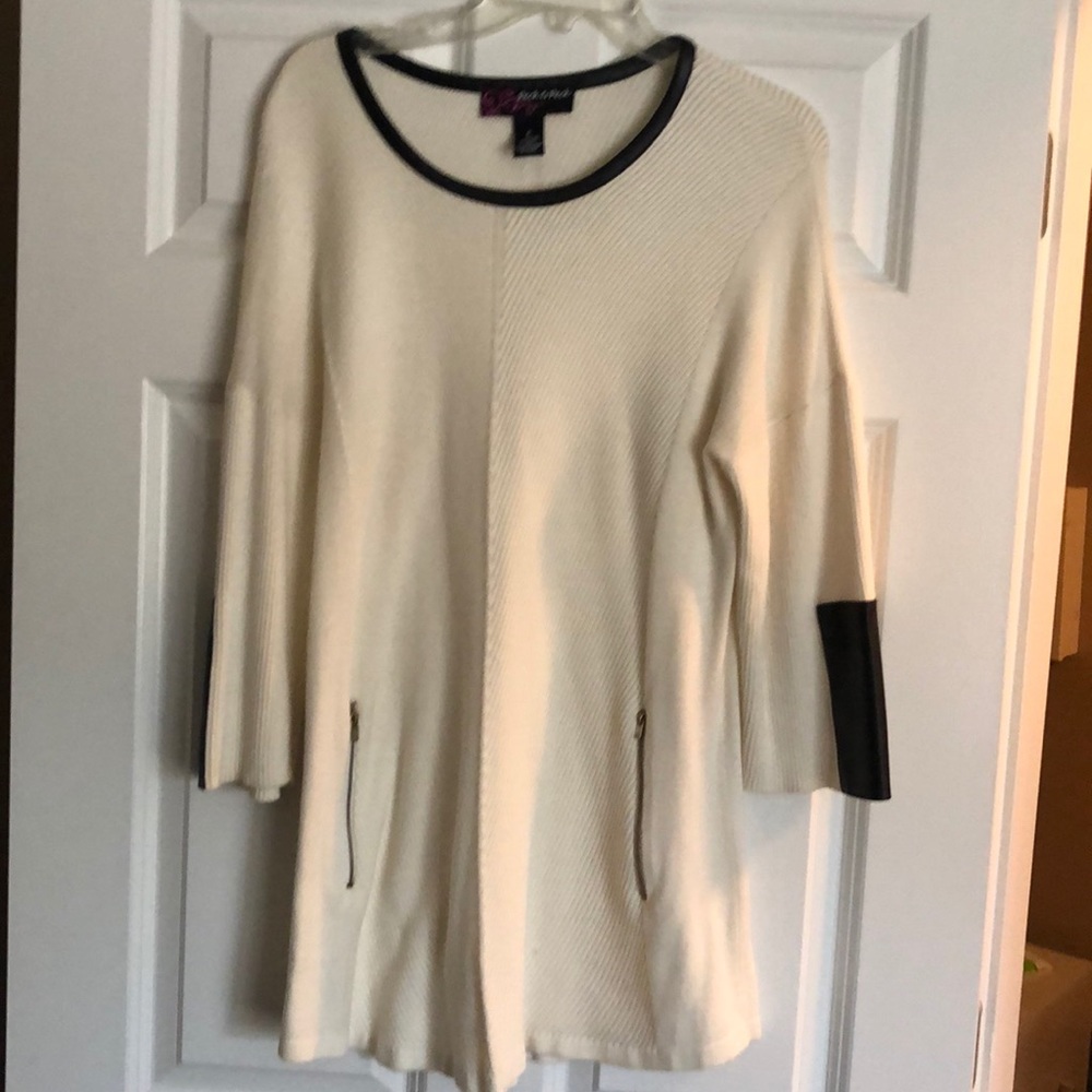 Peck and Peck Sweater